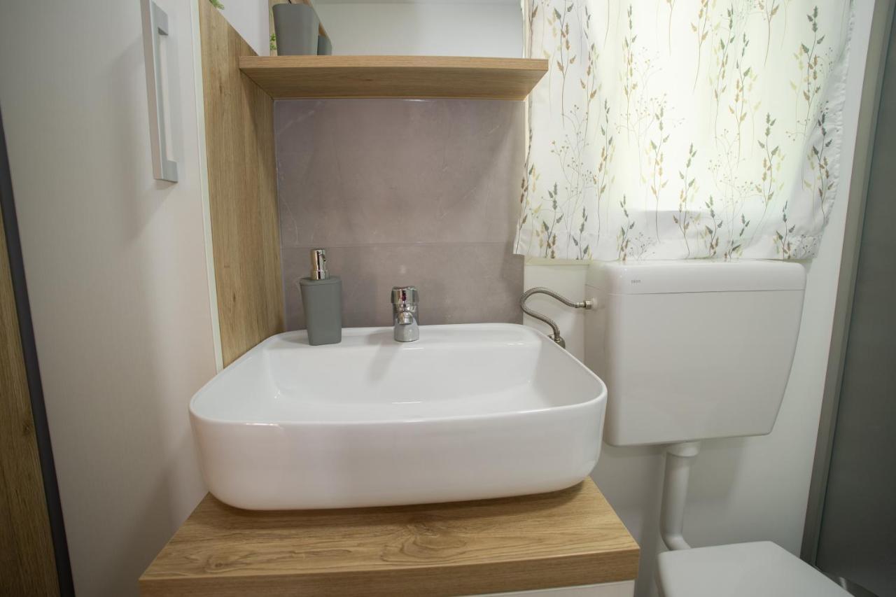 Mobile Home Lana Murter Ngoại thất bức ảnh